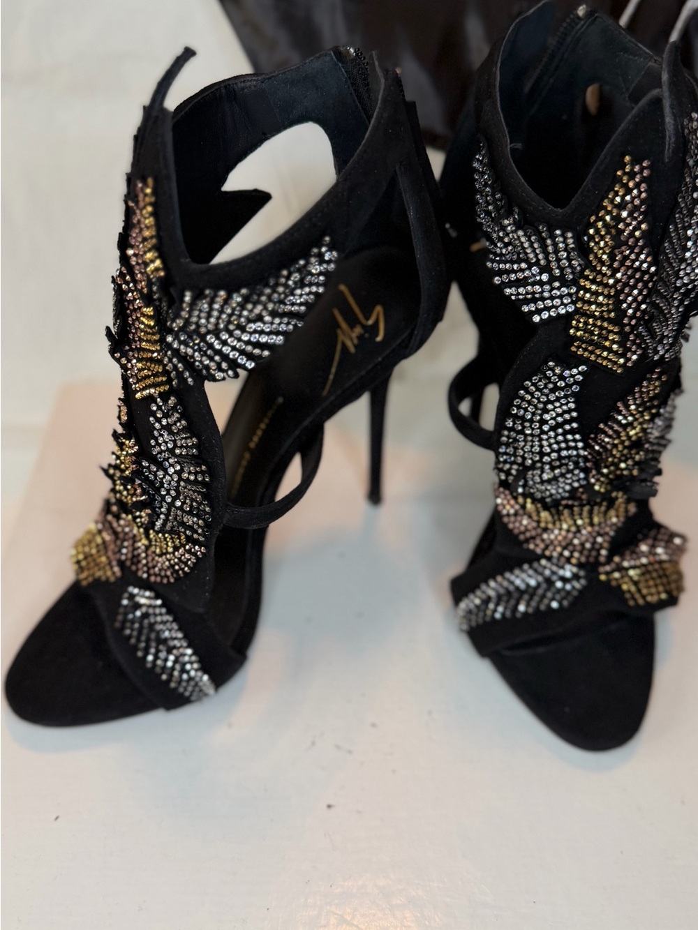 Giuseppe Zanotti Black Suede Crystal Leaf Embellished High Heels - Picture 3 of 9